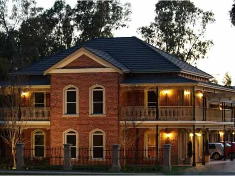 Carlyle Suites & Apartments Wagga Wagga Eksteriør bilde