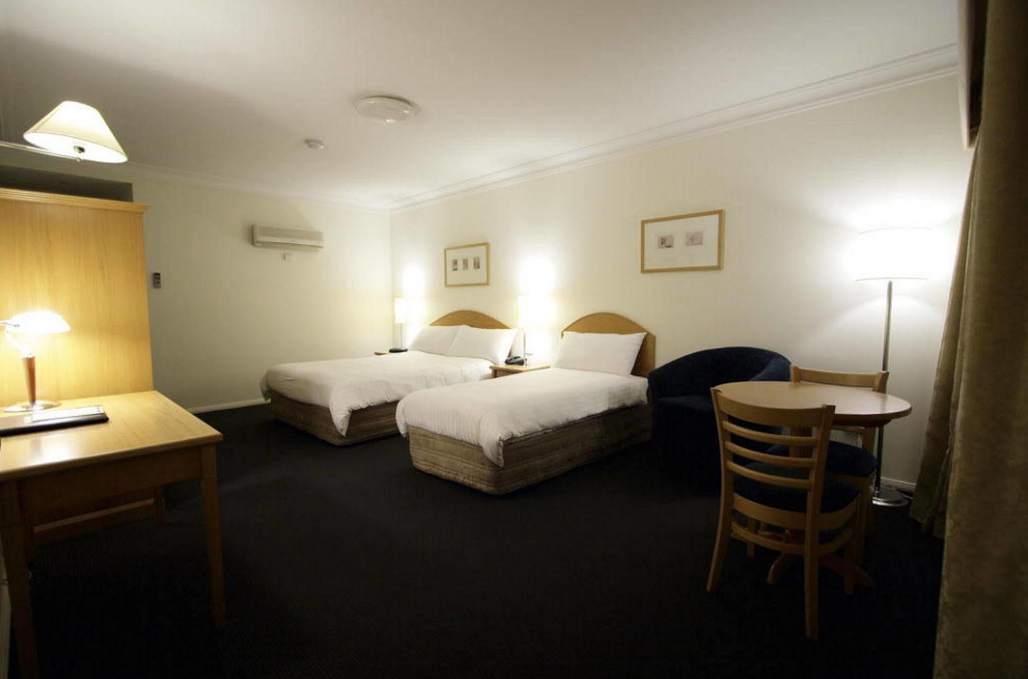 Carlyle Suites & Apartments Wagga Wagga Eksteriør bilde